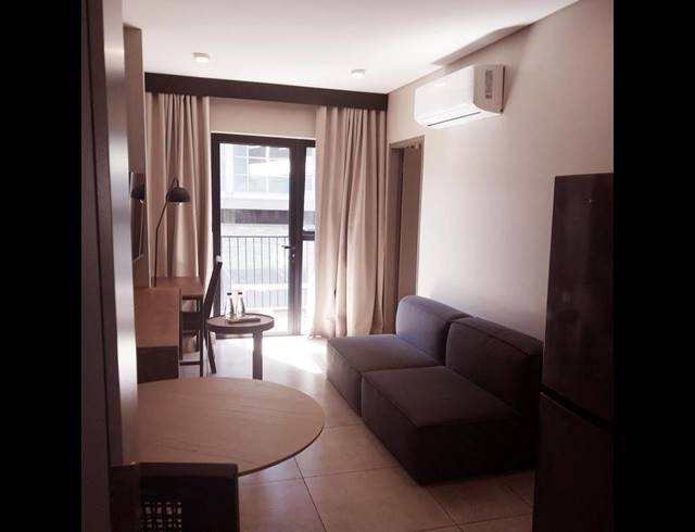 1 BEDROOM APARTMENT FOR SALE IN SANDTON CBD